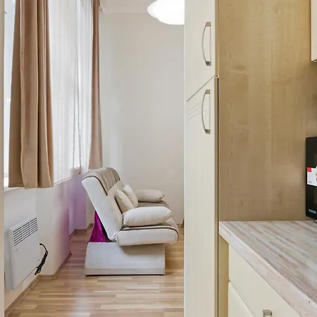 Family Loft Masaryk Glorion Apartment *