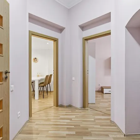 아파트 Family Loft Masaryk Glorion *